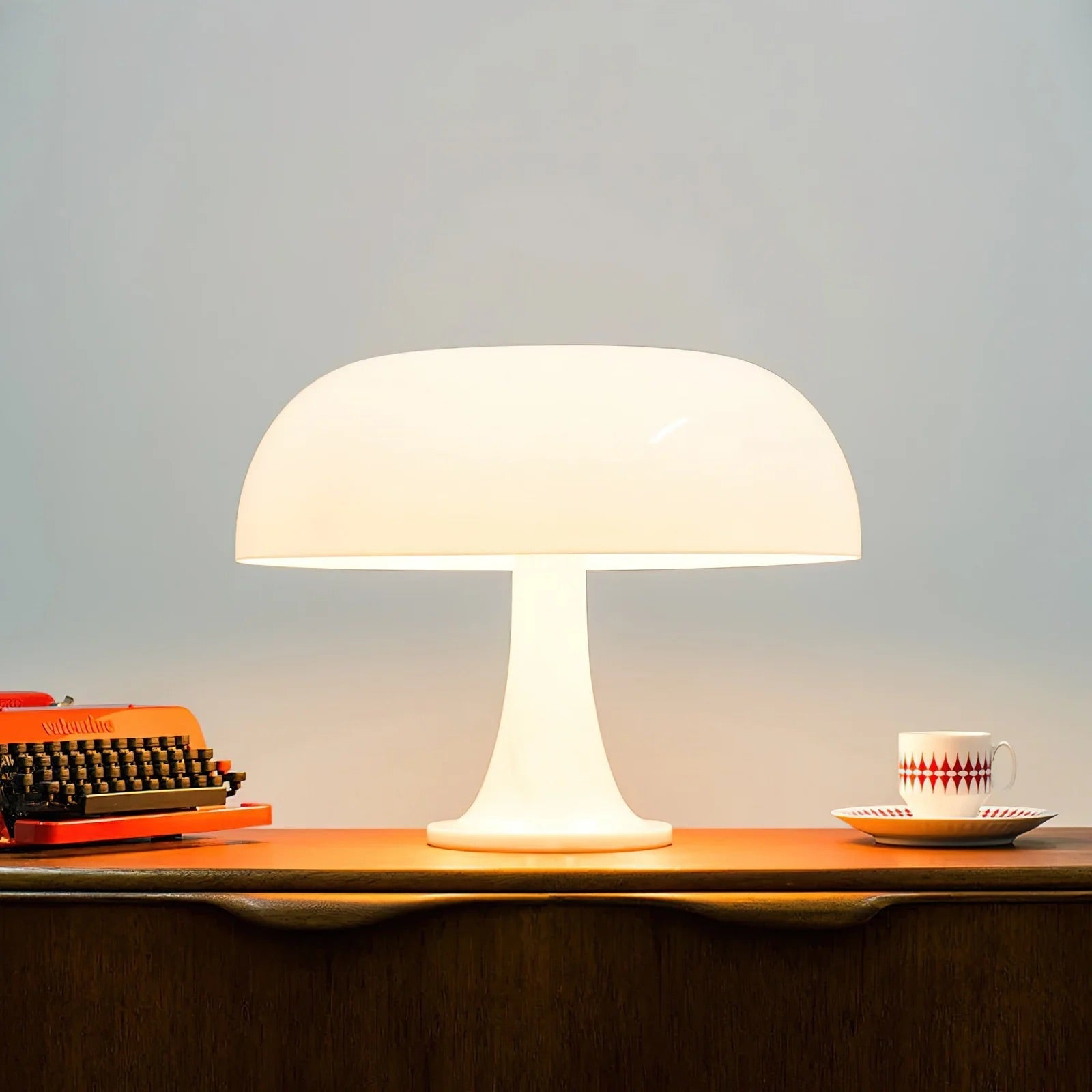 The Moretti - Lucy’s Lamps is a modern table lamp with retro charm, ideal for bedside table lamps or side table lamp setups. Use as a small desk lamp or light therapy lamp in modern lamp for bedroom or living room. Aesthetic lamp design fits mid century table lamp and minimalist spaces.