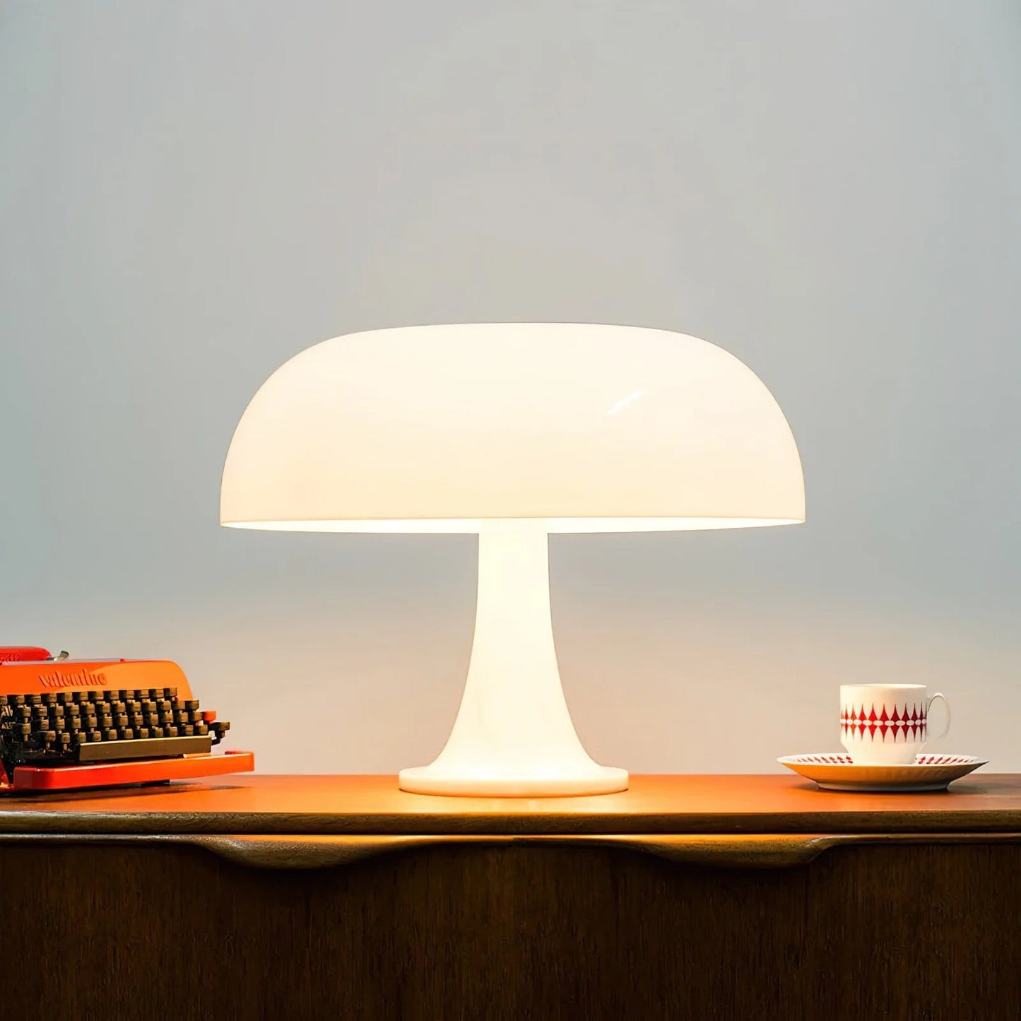 The Moretti - Lucy’s Lamps is a modern table lamp with retro charm, ideal for bedside table lamps or side table lamp setups. Use as a small desk lamp or light therapy lamp in modern lamp for bedroom or living room. Aesthetic lamp design fits mid century table lamp and minimalist spaces.
